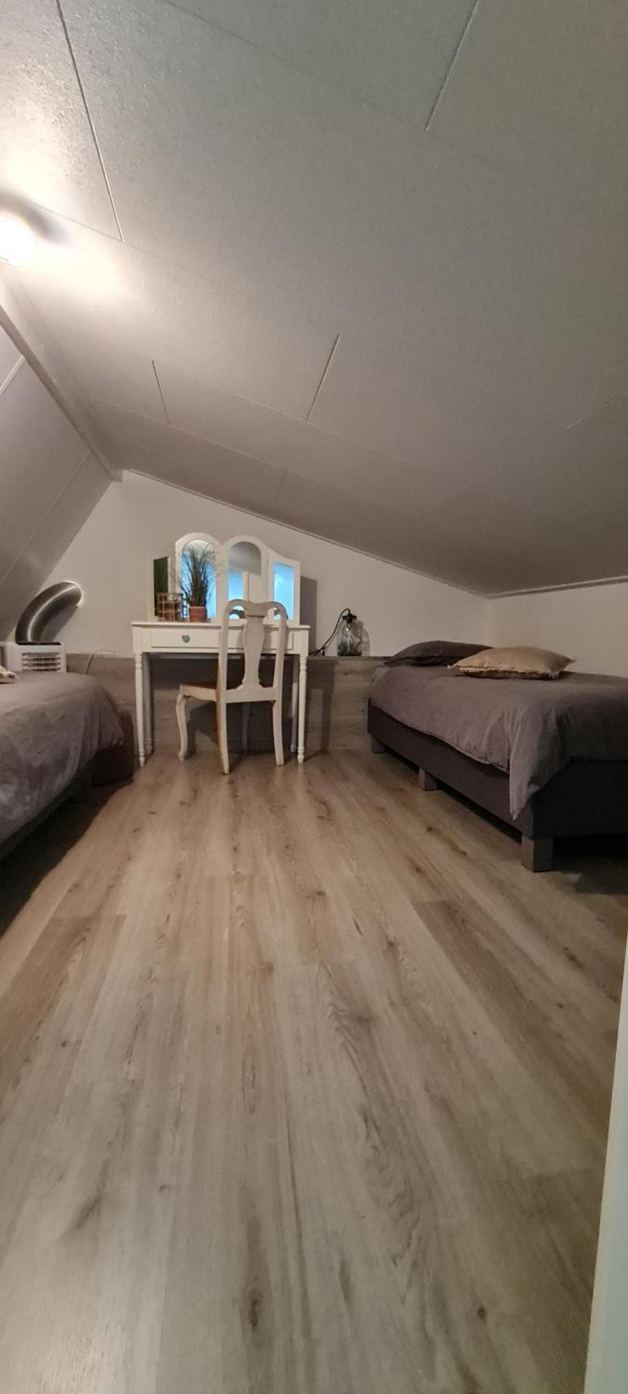 Wellness Chalet Met Jacuzzi, Sauna, Omheinde Tuin, Синт-Анналанд Экстерьер фото